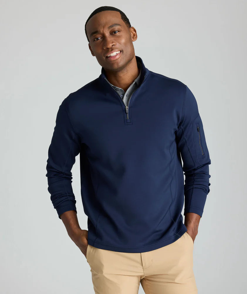 Minimal quarter zip